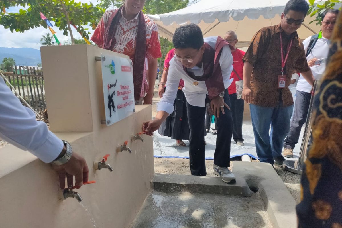 12 desa di Sigi dapat bantuan air bersih Mercy Corp Indonesia dan ICDF