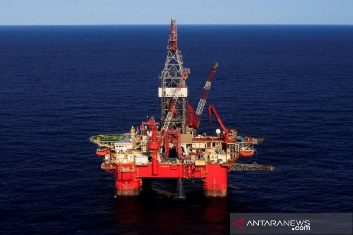 Harga minyak tergelincir di tengah kekhawatiran permintaan global