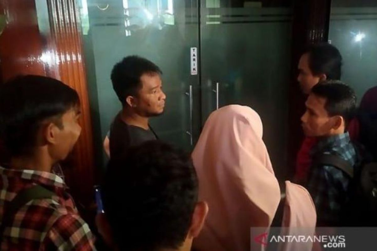 Wali Kota Medan kena OTT KPK, warga mengaku kaget