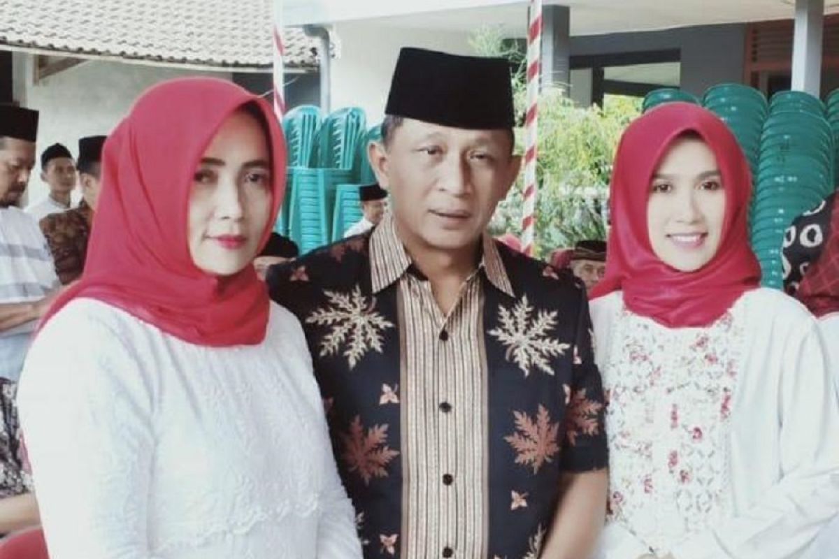 Dua istri dari Wabup bertarung di pemilihan kepala desa