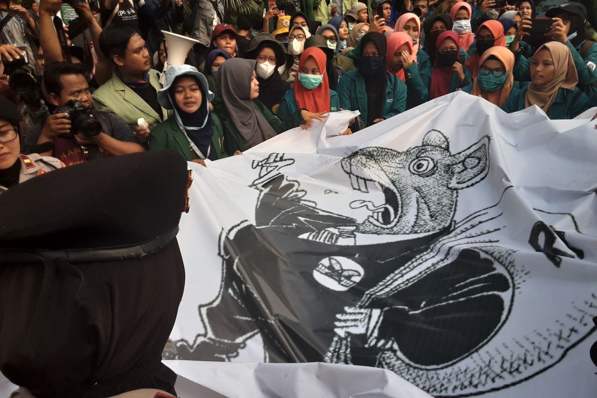 BEM seluruh Indonesia akan undang Presiden Jokowi untuk dialog terbuka