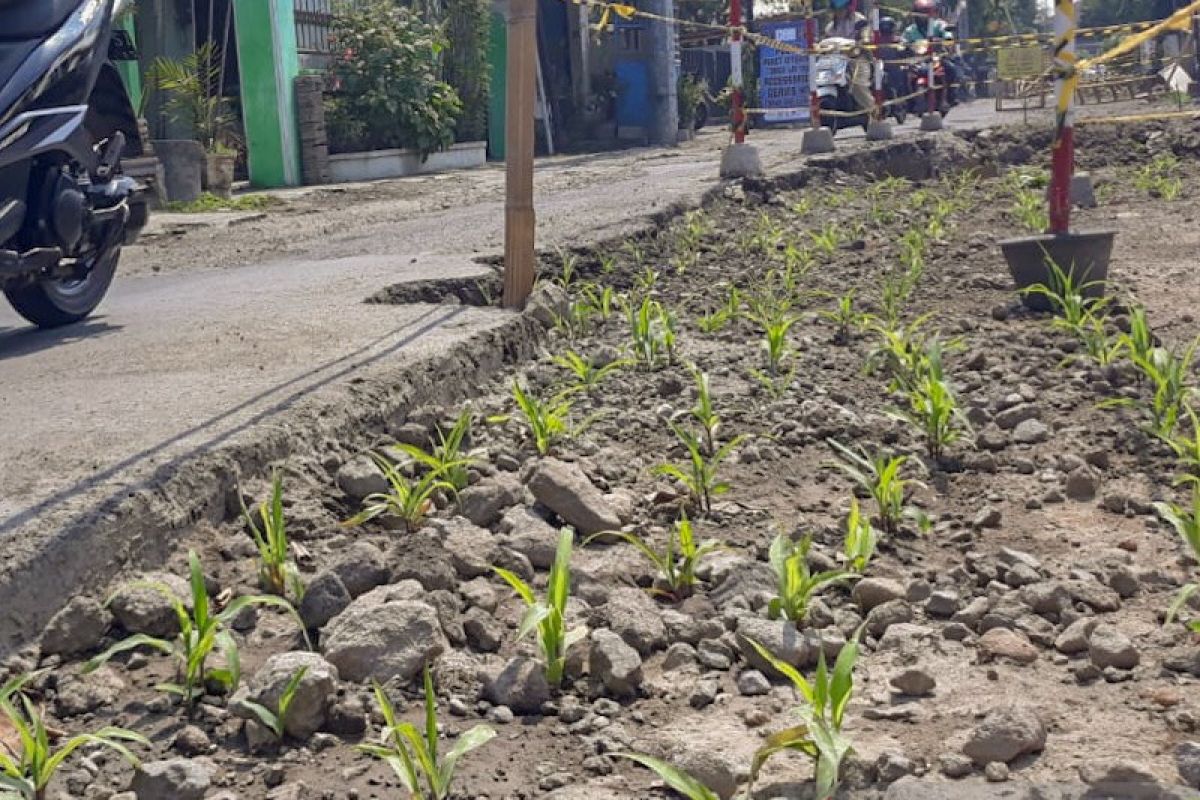 Warga sekitar proyek drainase Supomo Yogyakarta menginginkan normalisasi