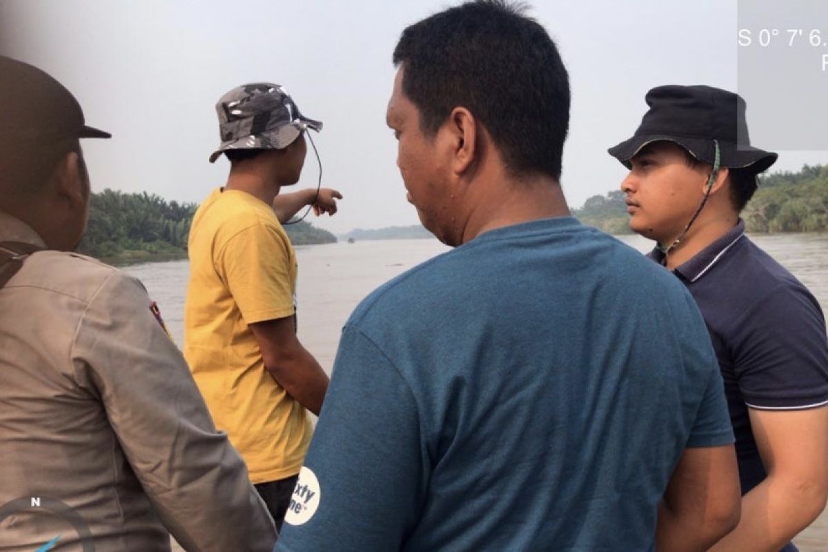 Polisi Inhil tangkap perampok kapal pembawa sawit di Sungai Gaung