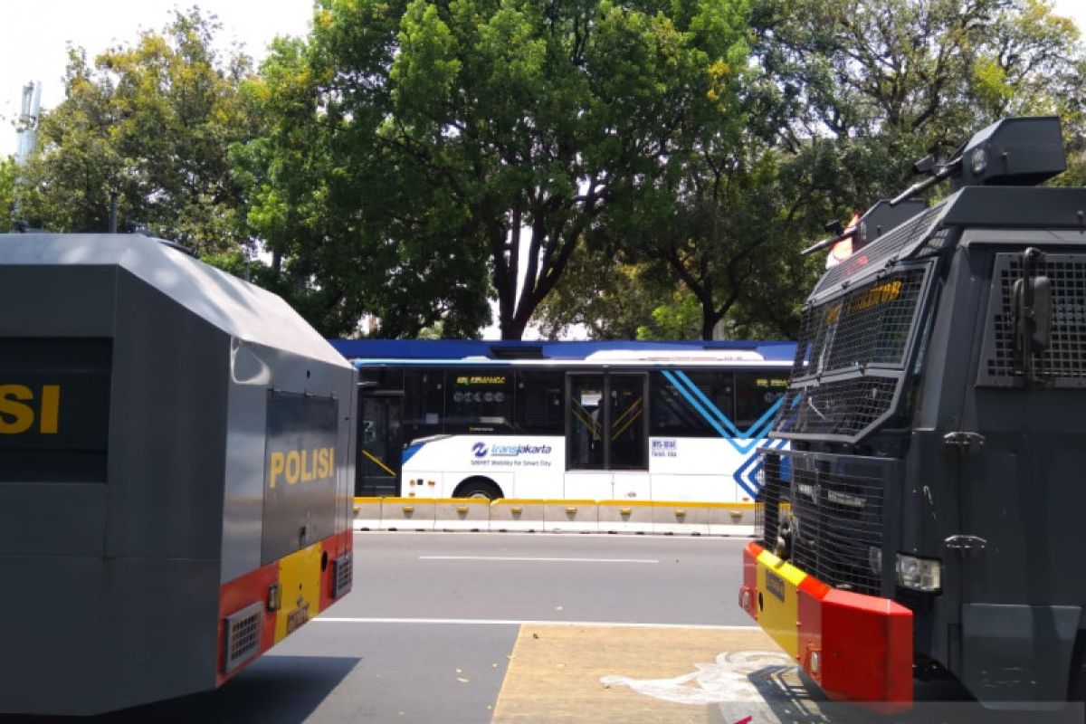 Demo mahasiswa, TransJakarta hindari Stasiun Palmerah