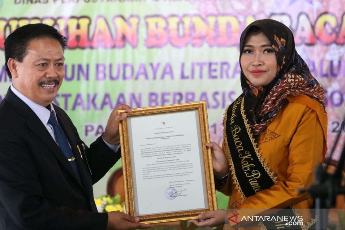 Istri bupati Pamekasan dikukuhkan sebagai Bunda Baca