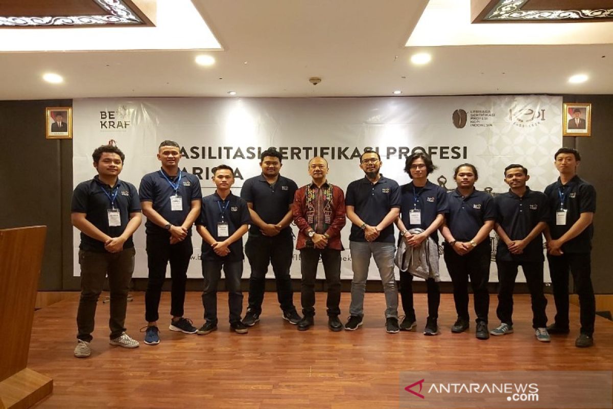 Enam Barista Agricafe Polbangtan Medan dinyatakan berkompeten