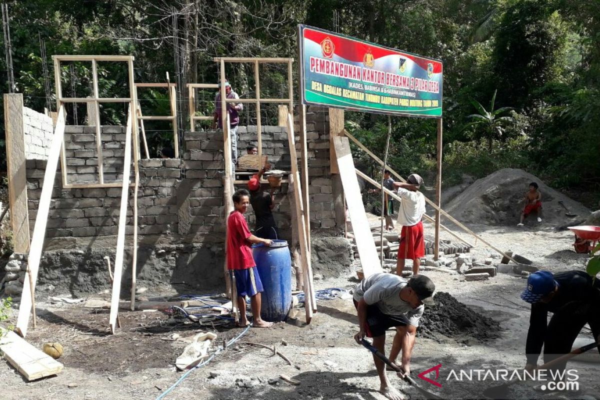 Satgas TMMD pacu pembangunan kantor tiga pilar di Parigi Moutong