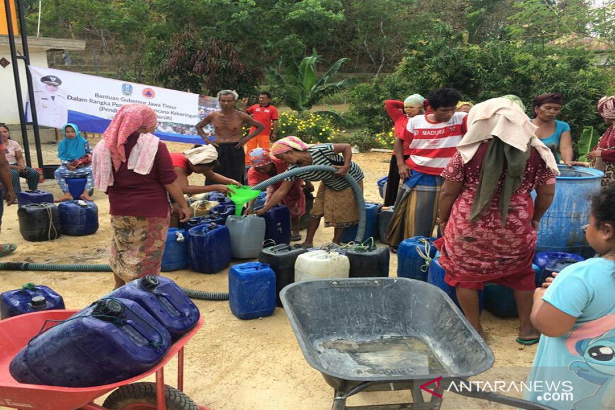 BPBD Bangkalan terus lanjutkan distribusi air bersih ke desa kekeringan