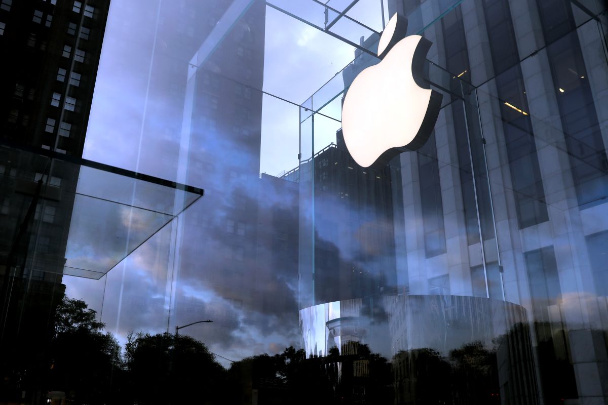 Apple tutup semua toko di New York akibat kenaikan kasus COVID-19