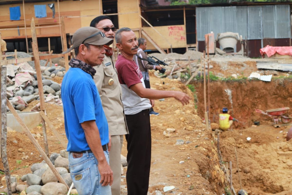 Bupati Hendrajoni tinjau pembangunan kantor perwakilan di Tapan