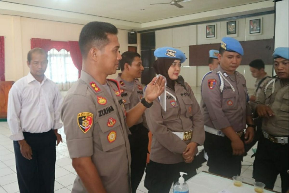 Polda Kalteng tes urine Kapolres Bartim secara mendadak