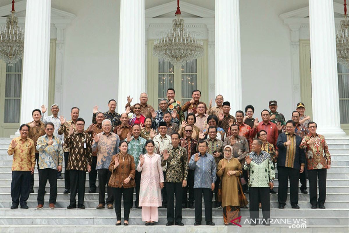 Jokowi dan Jusuf Kalla silaturahim bersama menteri Kabinet Kerja
