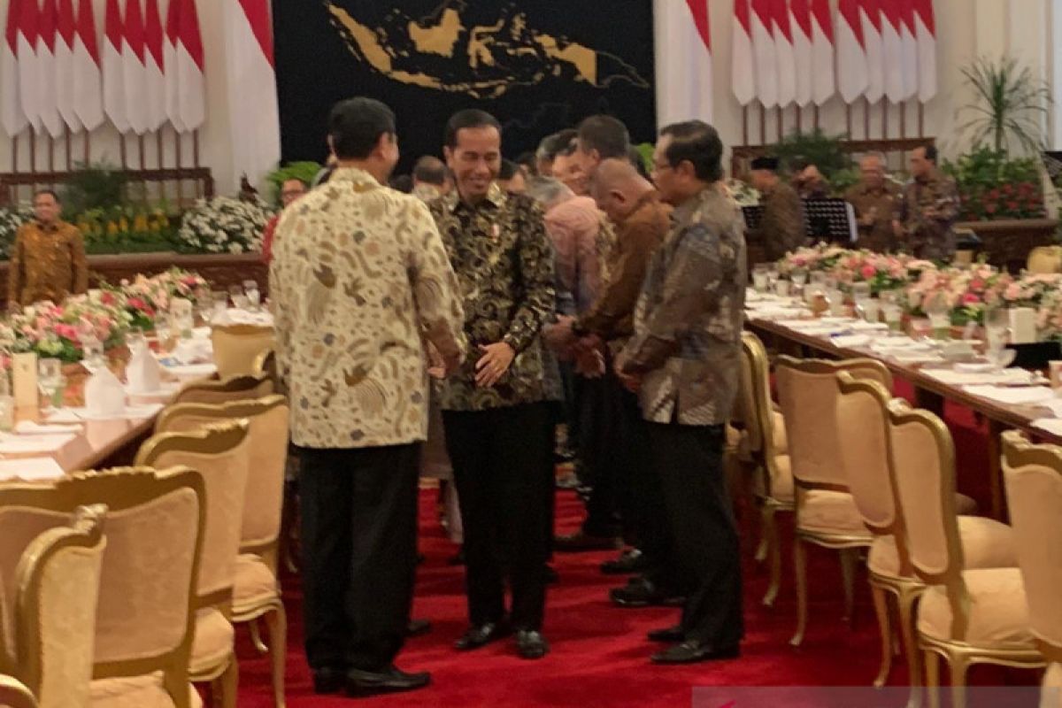 Jokowi akui belum sempat kenal menterinya secara pribadi
