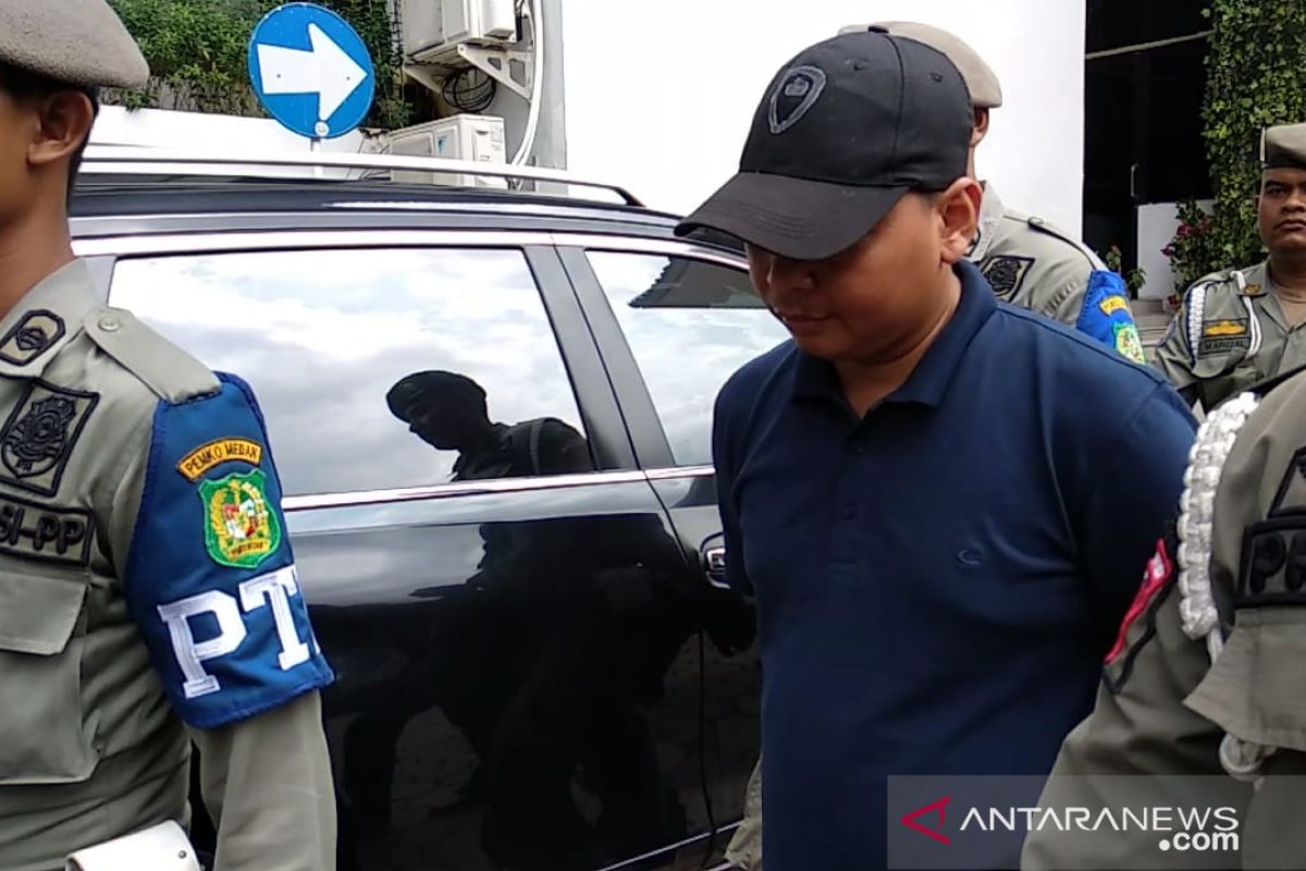 Staf Wali Kota Medan yang kabur menyerahkan diri ke KPK
