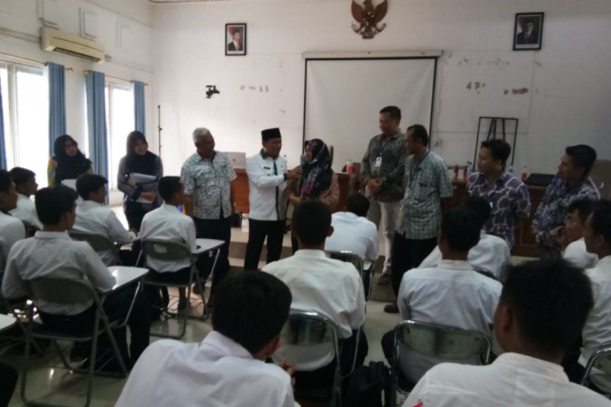 Oknum Karang Taruna Karawang bubarkan tes rekrutmen tenaga kerja