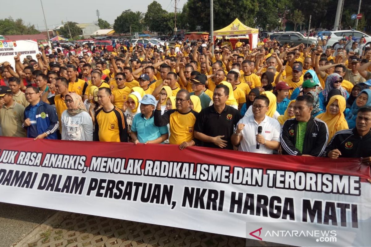 Pelantikan Presiden, warga Bogor deklarasi damai di Stadion Pakansari