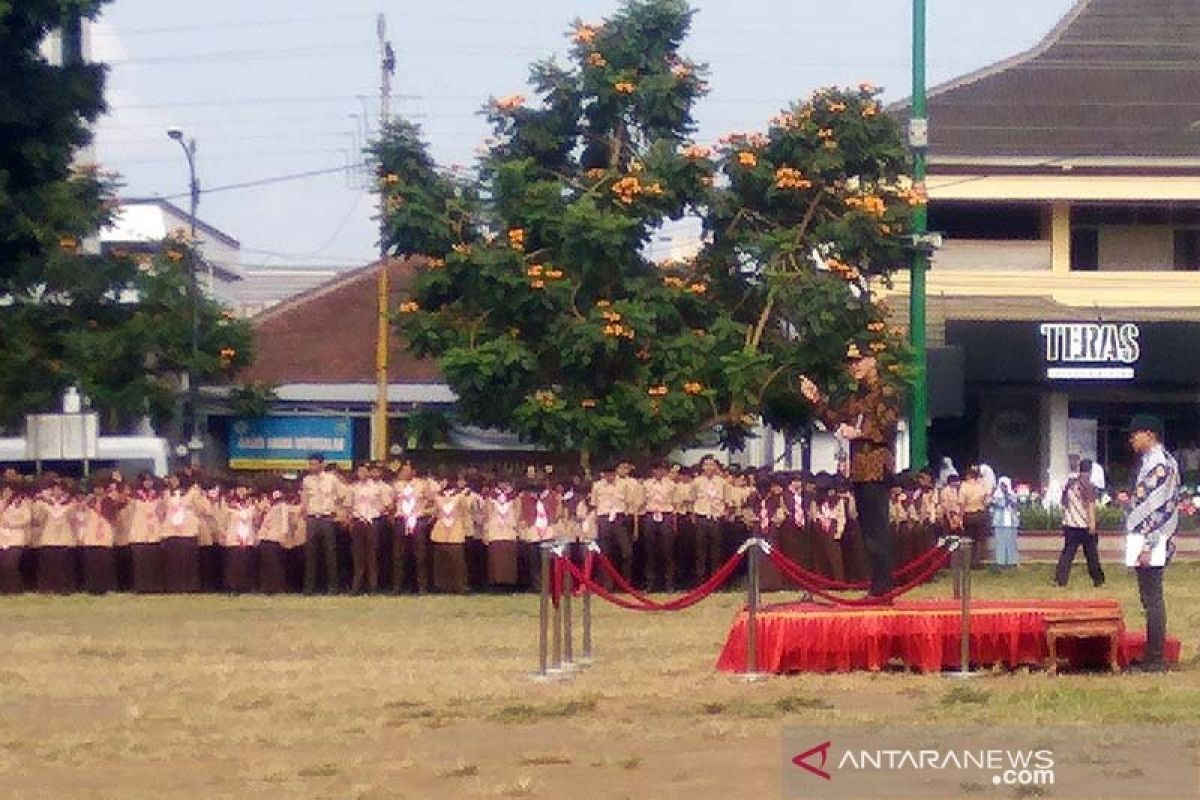 Apel Kebangsaan, Ganjar ingatkan banyak pelajar masuk RSJ akibat kecanduan gawai