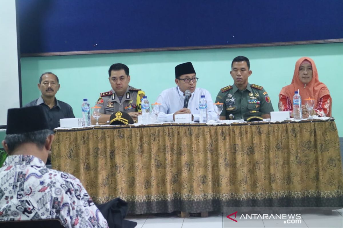 Tangis Wali Kota Malang "meledak" temui korban tamparan motivator