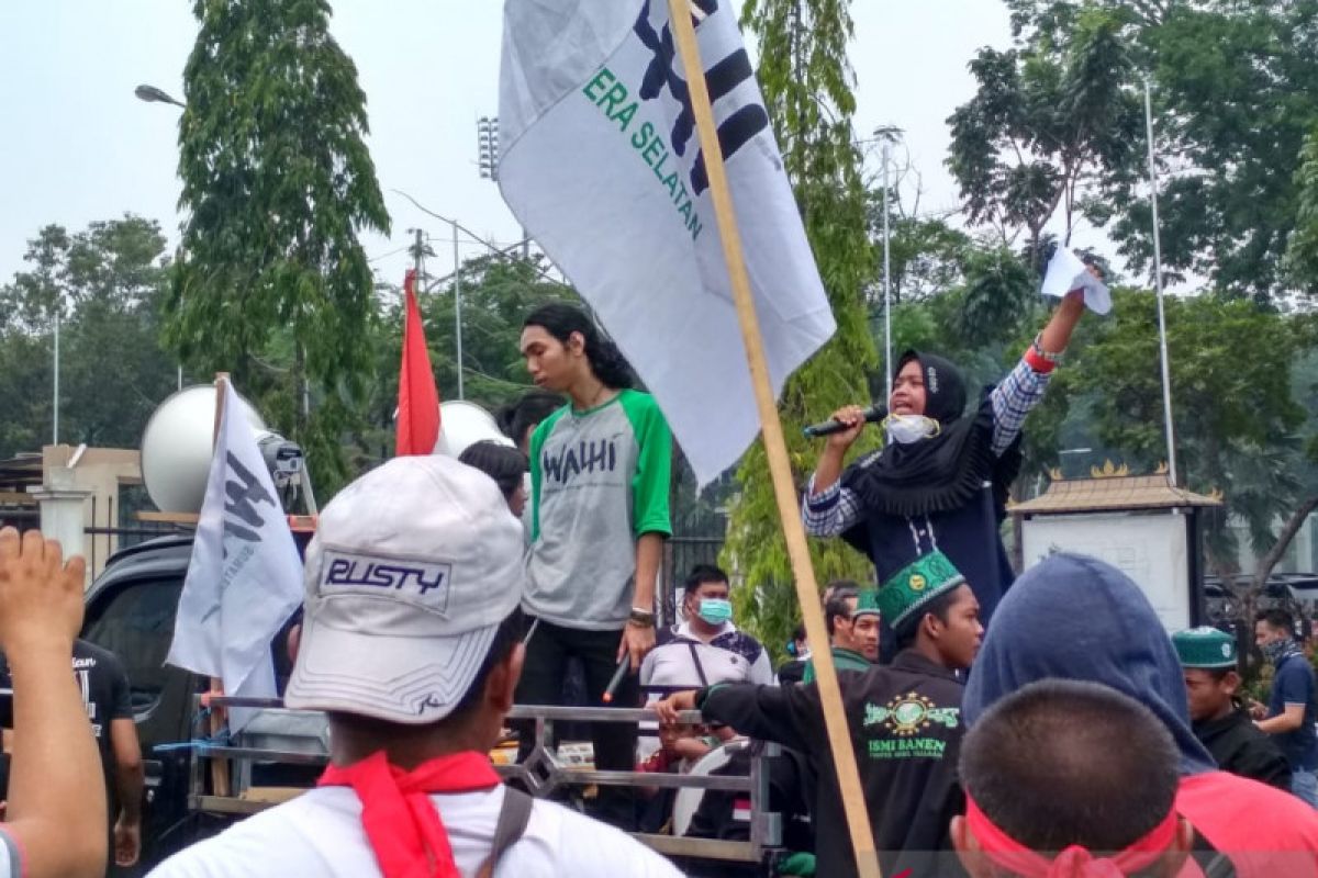 Konversi lahan pertanian masih terus terjadi disesalkan Walhi Sumsel