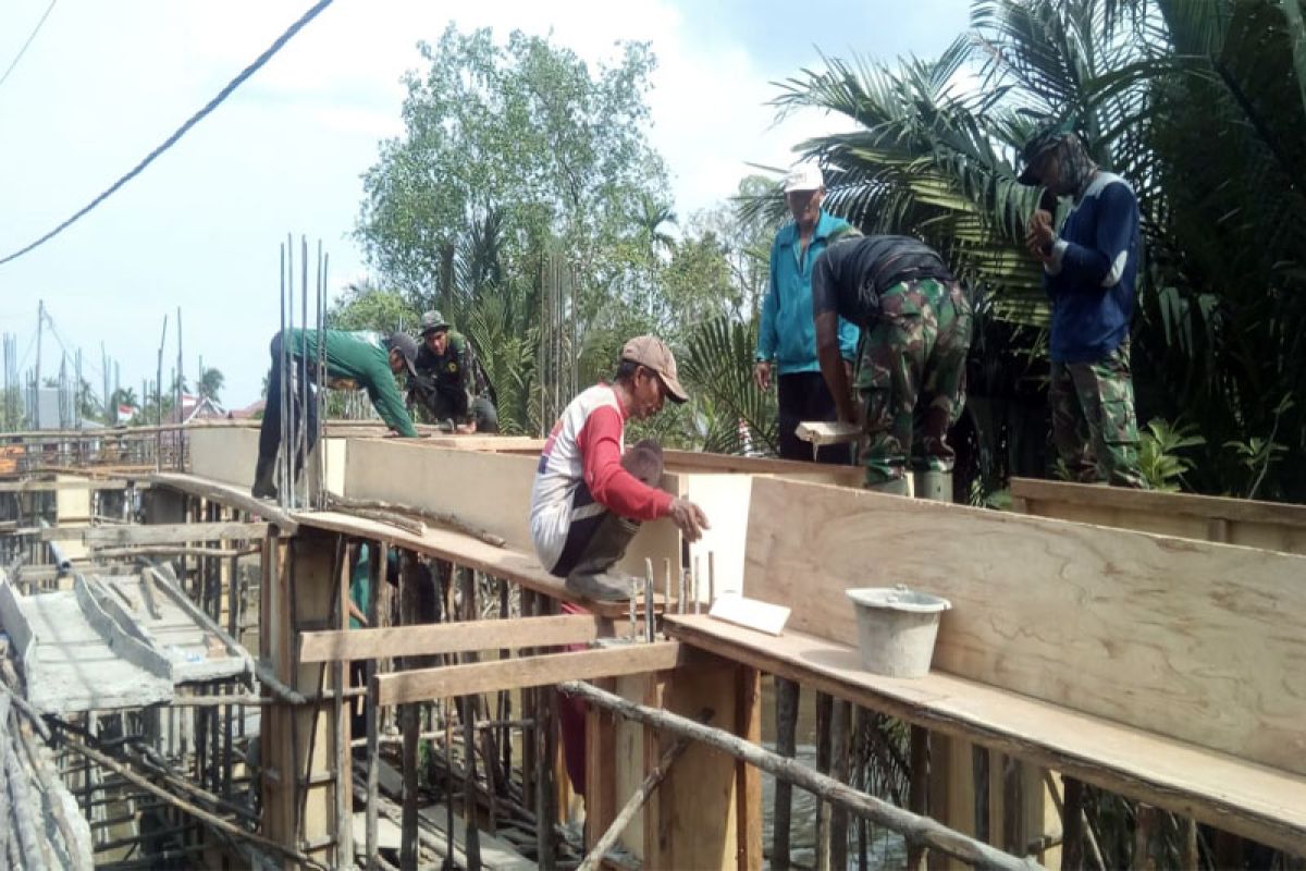 Ini Progres Pembuatan Jembatan Beton TMMD Kodim 0314/Inhil