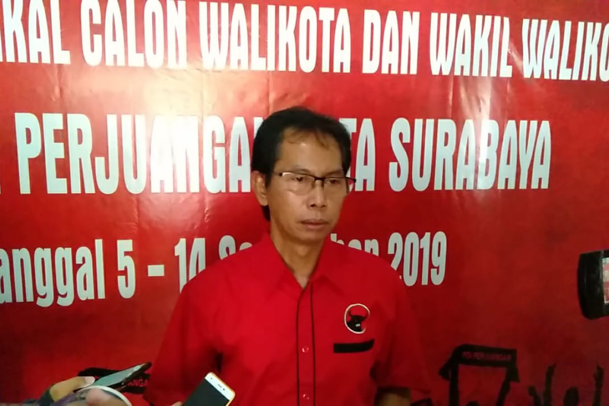 PDI Perjuangan Surabaya doa bersama untuk pelantikan Jokowi-Ma'ruf