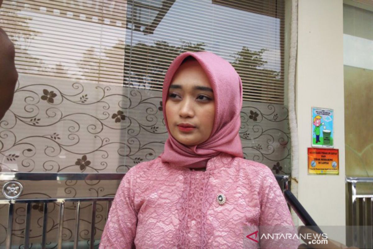 Anggota DPD Jihan N siap bantu biaya pengobatan Pricilia-Vania