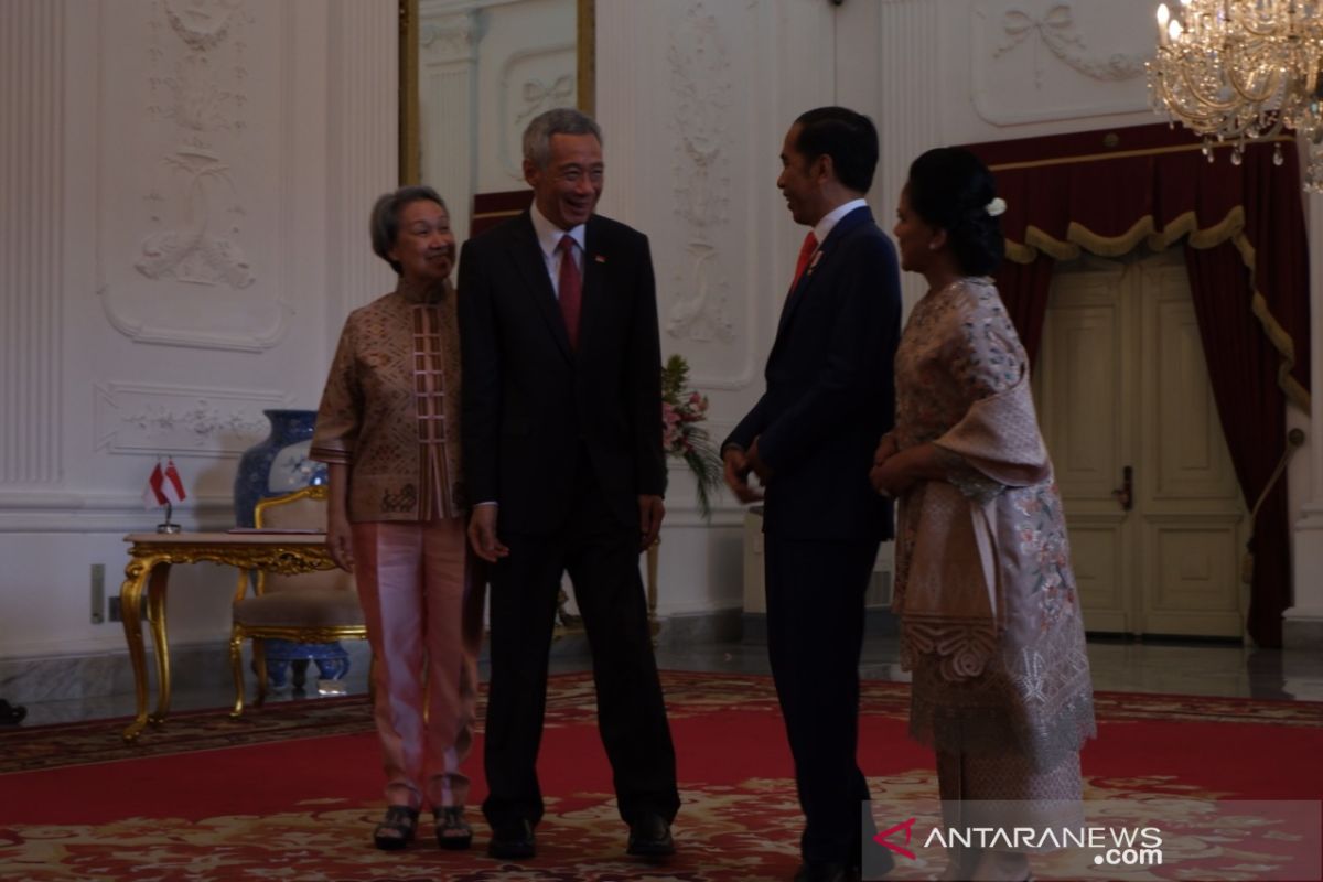 Tiba di Istana Merdeka, PM Singapura : Ada lima ratusan kamera di sini ya