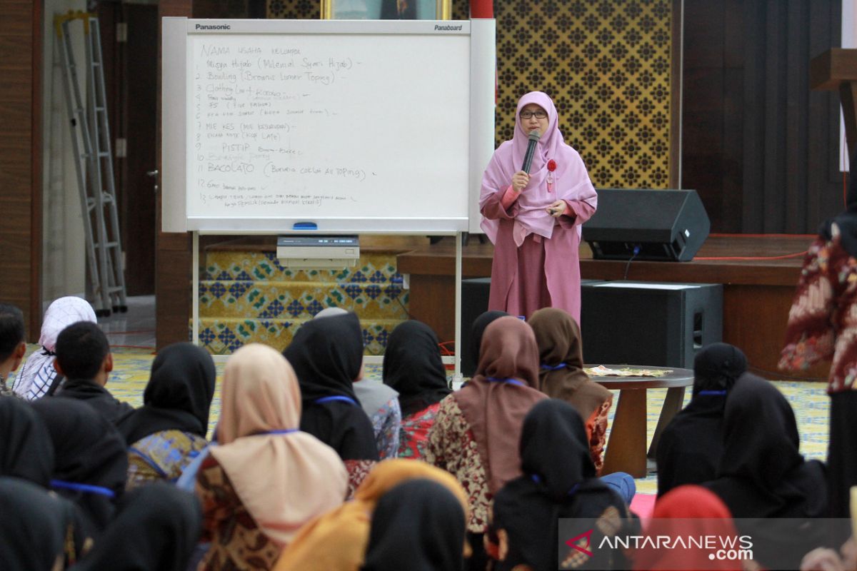 Bank Indonesia kembangkan potensi diri ratusan mahasiswa Gorontalo