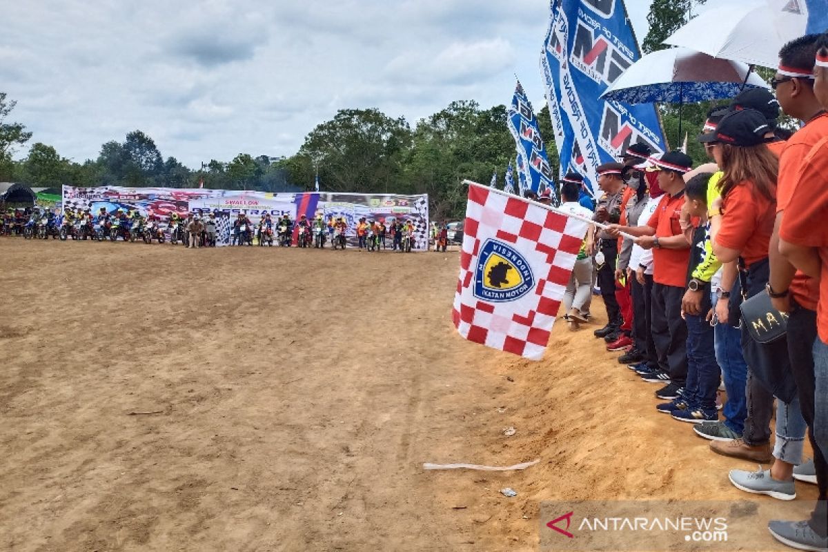 Kejurnas Grasstrack Region IV event perdana Sirkuit Umpu Kakah Sejati