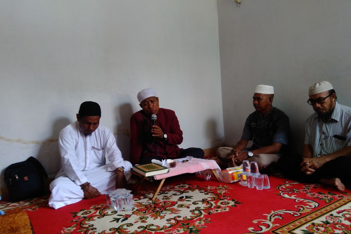 Ustadz Palangka uraikan makna 