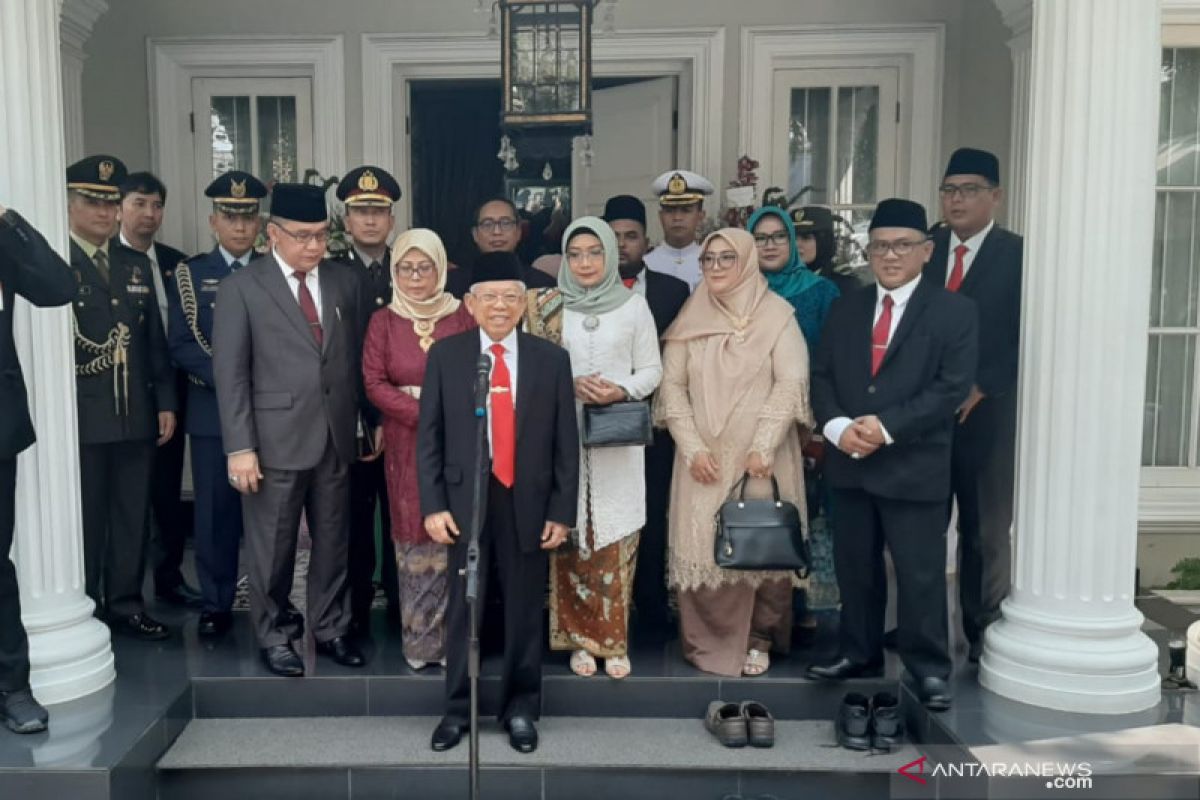 Ma'ruf Amin  tinggalkan kediaman menuju Gedung DPR