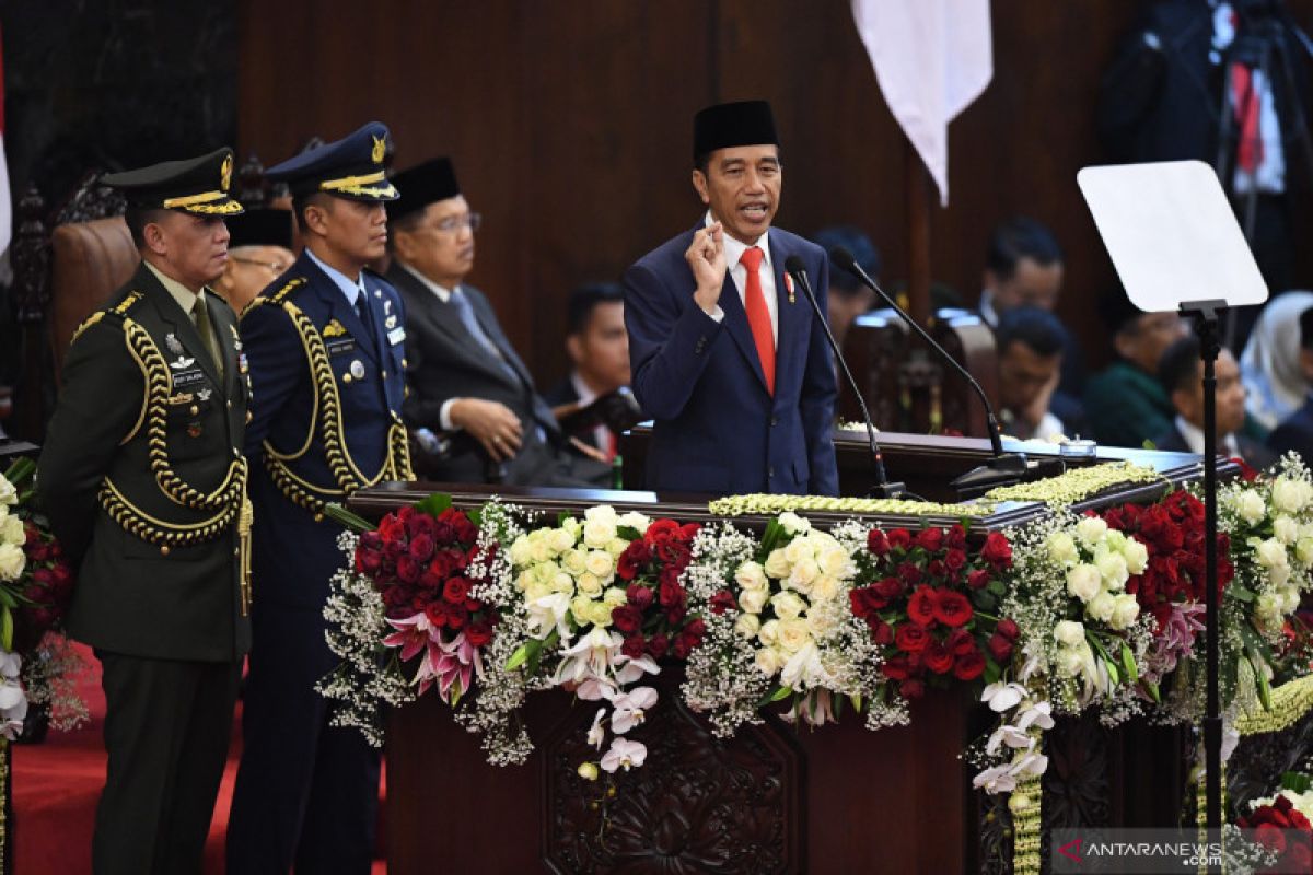 Pidato perdana  Presiden Joko Widodo usai dilantik