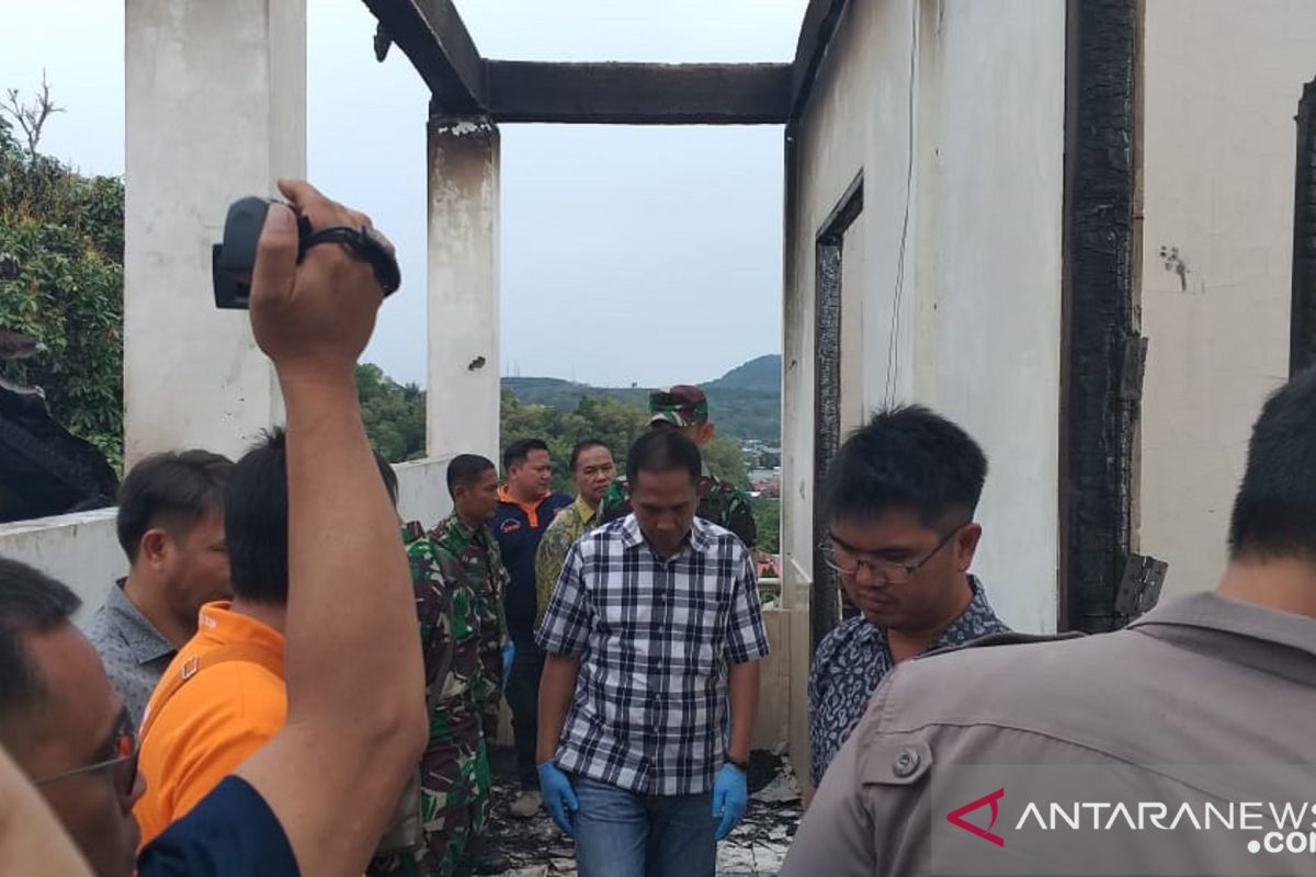 Asrama putra Papua terbakar di Tomohon