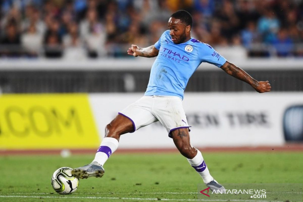 City bentengi Sterling dari rayuan Madrid dengan kontak baru