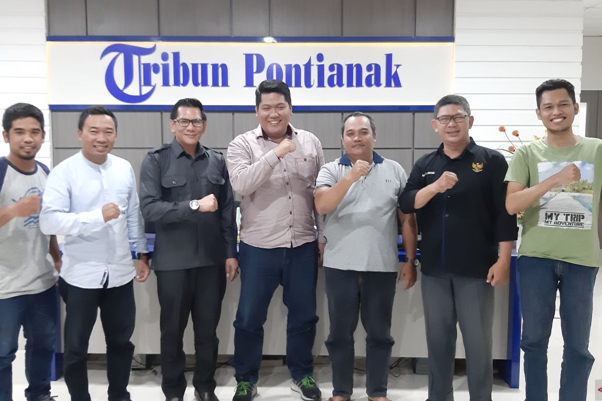 Panpel KJSN Kahmi Kalbar Visit Media ke Tribun Pontianak