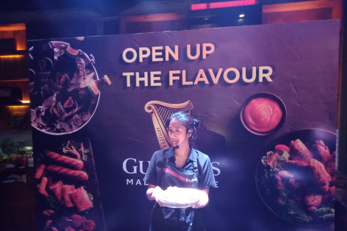 Menggandeng cheff Renatta Moeloek, guinnes gelar food pairing experience