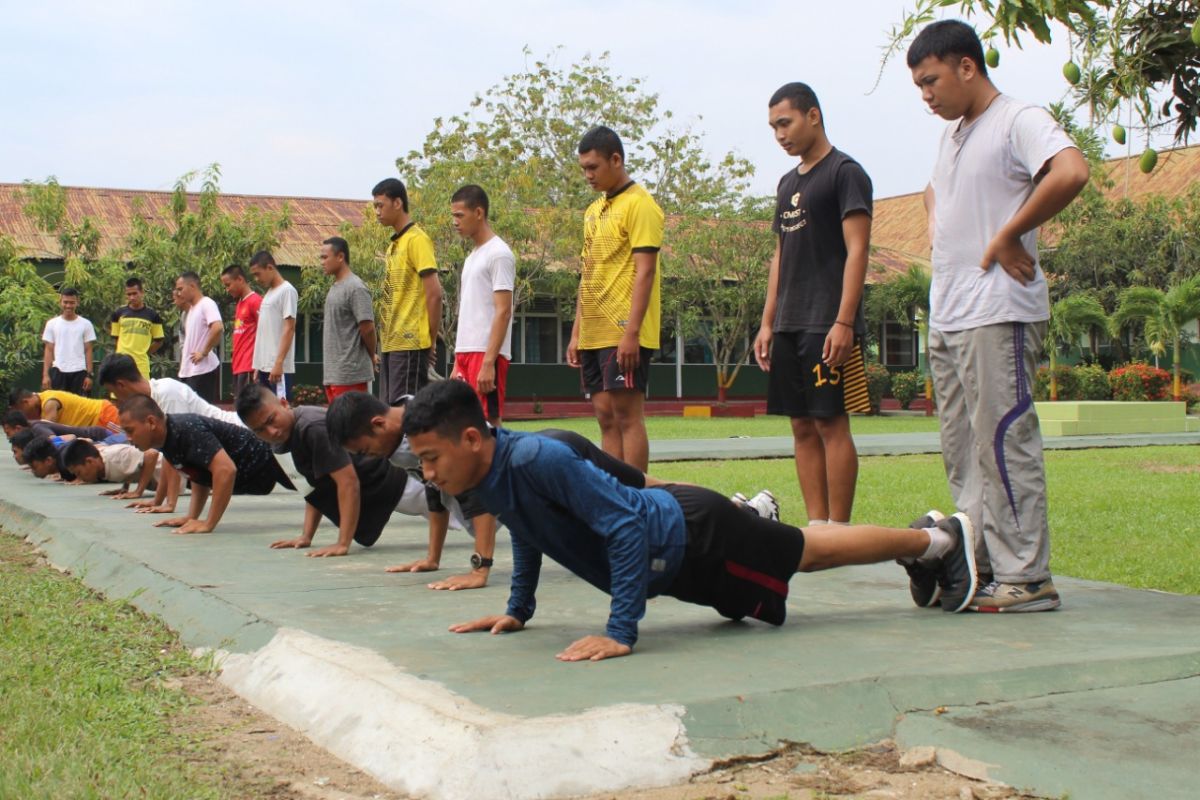 Kodim 1203/Ketapang siapkan puluhan pemuda untuk masuk seleksi jadi prajurit