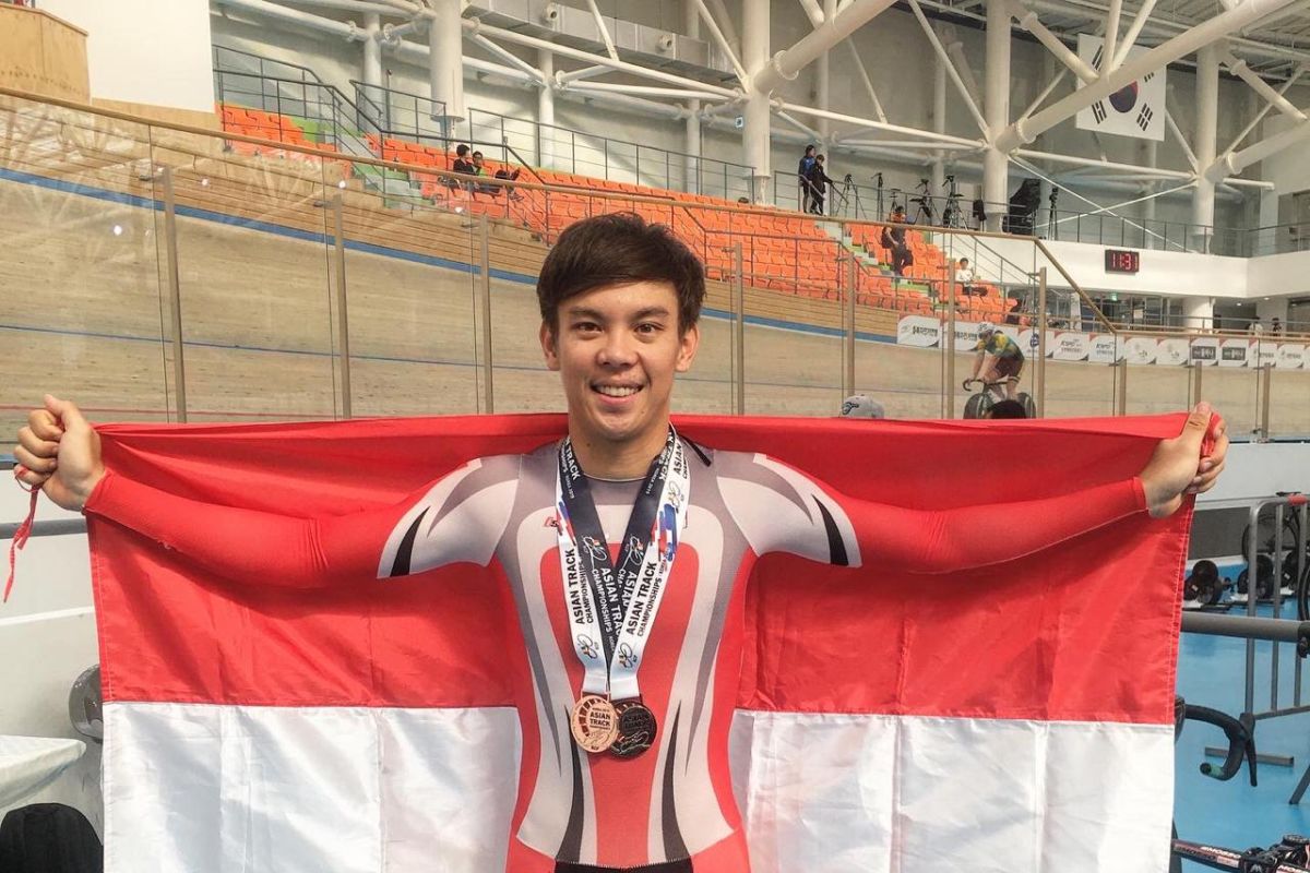 Bernard van Aert raih dua medali dari Asian Track Championship