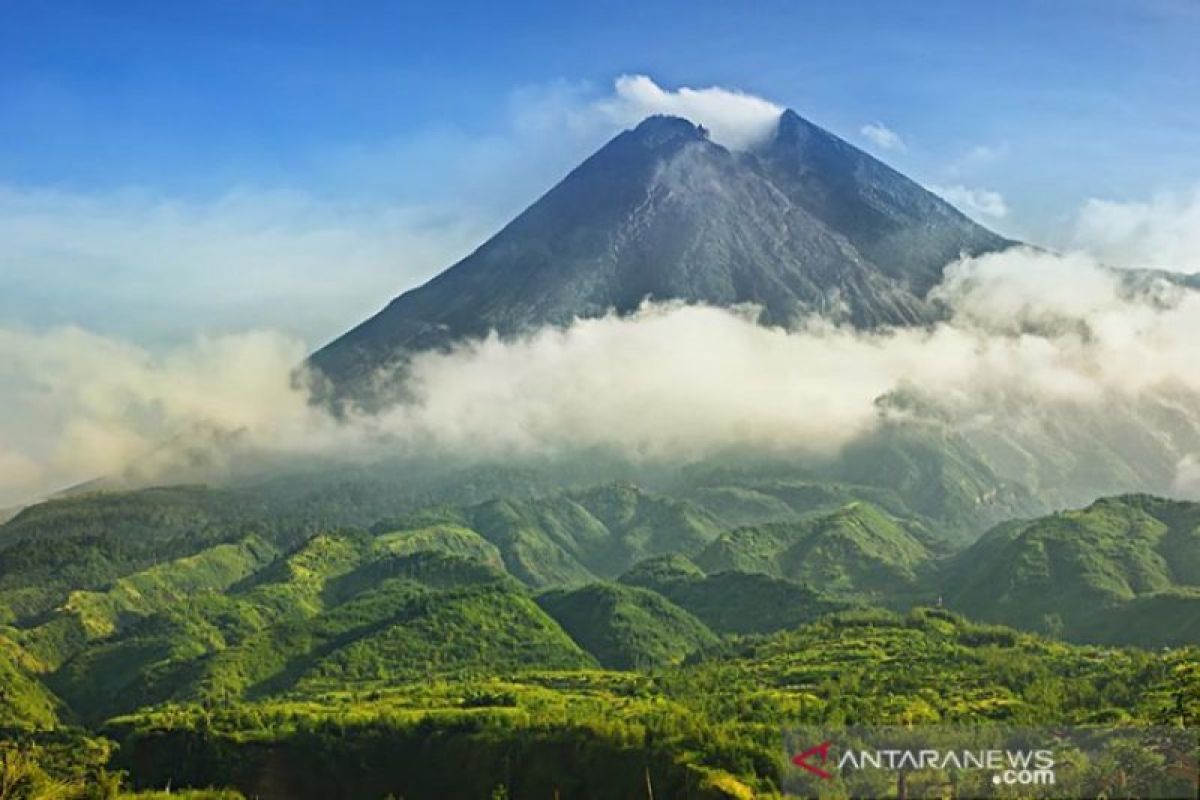 BMKG duga angin kencang di Merapi dipicu aktivitas vulkanik