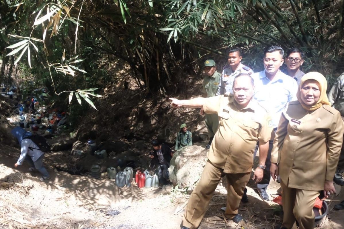 Pemkot Cilegon dan PMI Salurkan Bantuan ke Gunung Batur