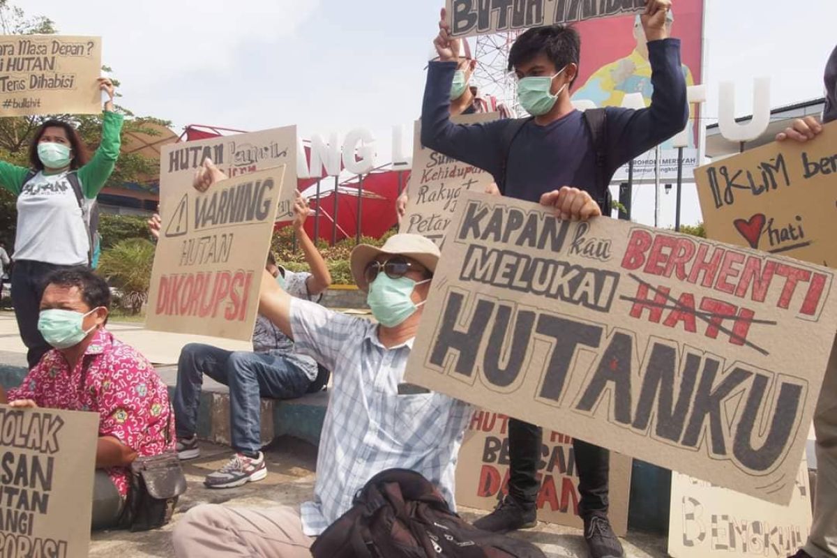 Aktivis tolak pelepasan hutan Bengkulu untuk korporasi