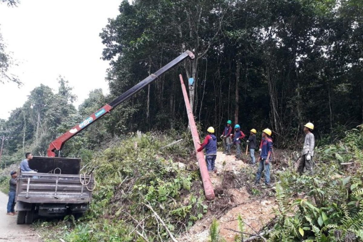 PLN targetkan melistriki 1.123 kampung di Papua hingga akhir 2019