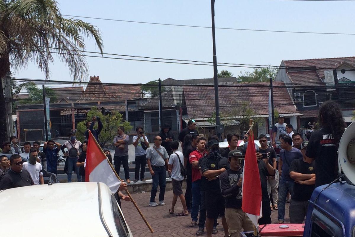 "Driver" Grab D.I. Yogyakarta mogok makan
