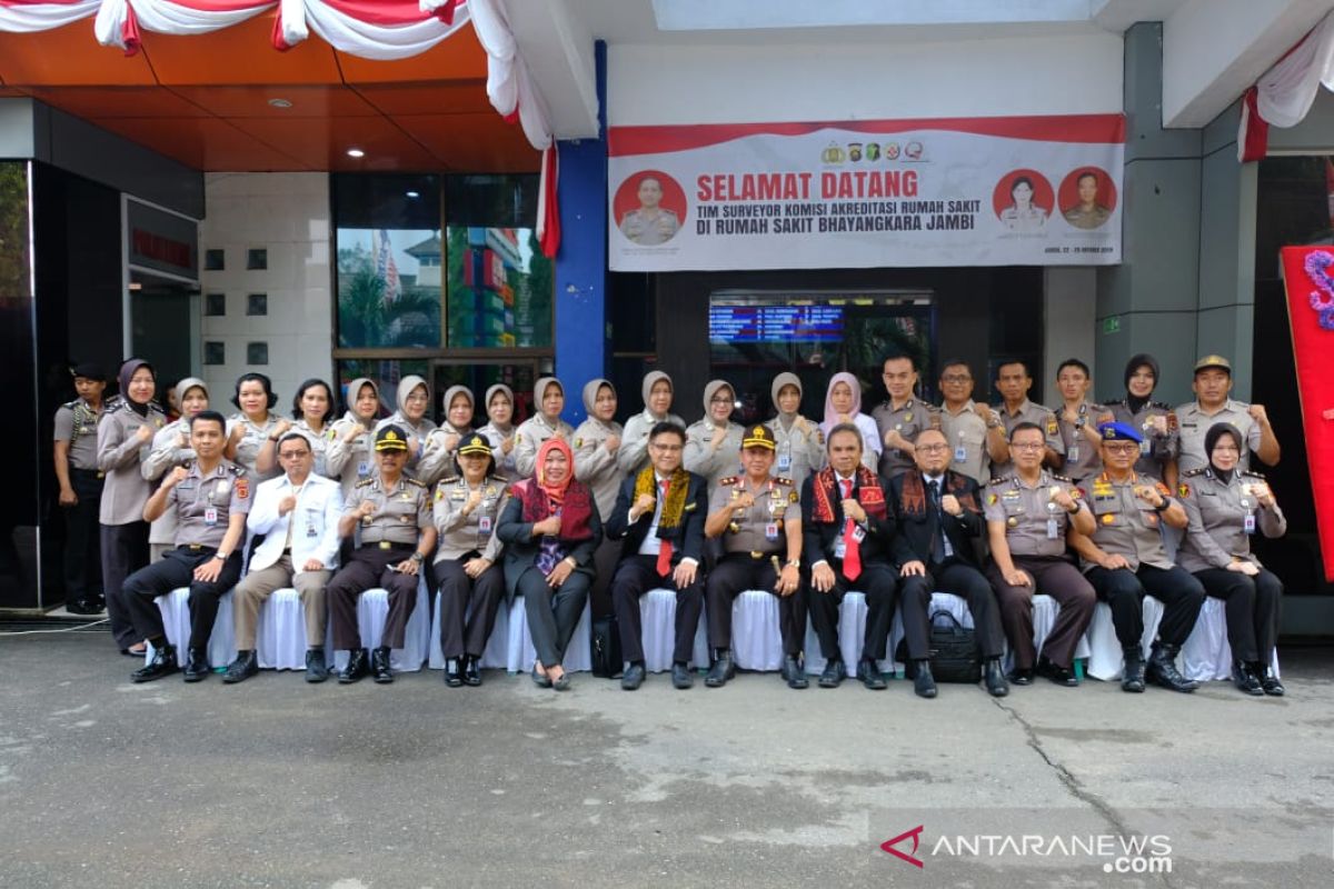 RS Bhayangkara Polda Jambi mendapat kunjungan tim  akreditasi