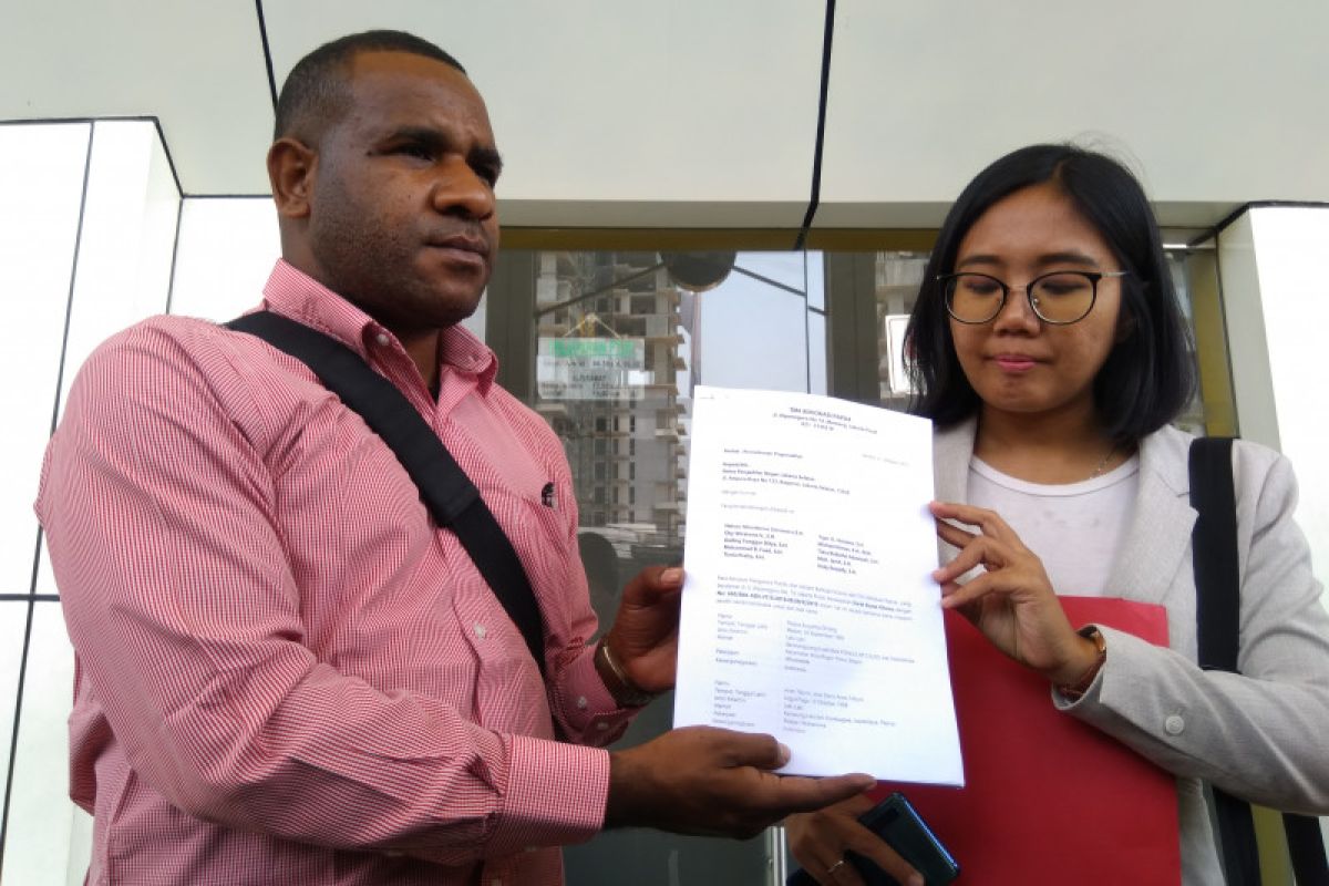 Aktivis Papua Surya Anta dan kawan-kawan ajukan praperadilan di Pengadilan Jaksel