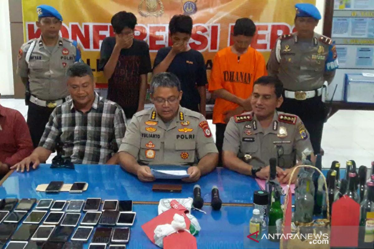 Polresta Yogyakarta amankan tiga tersangka perusakan kendaraan polisi