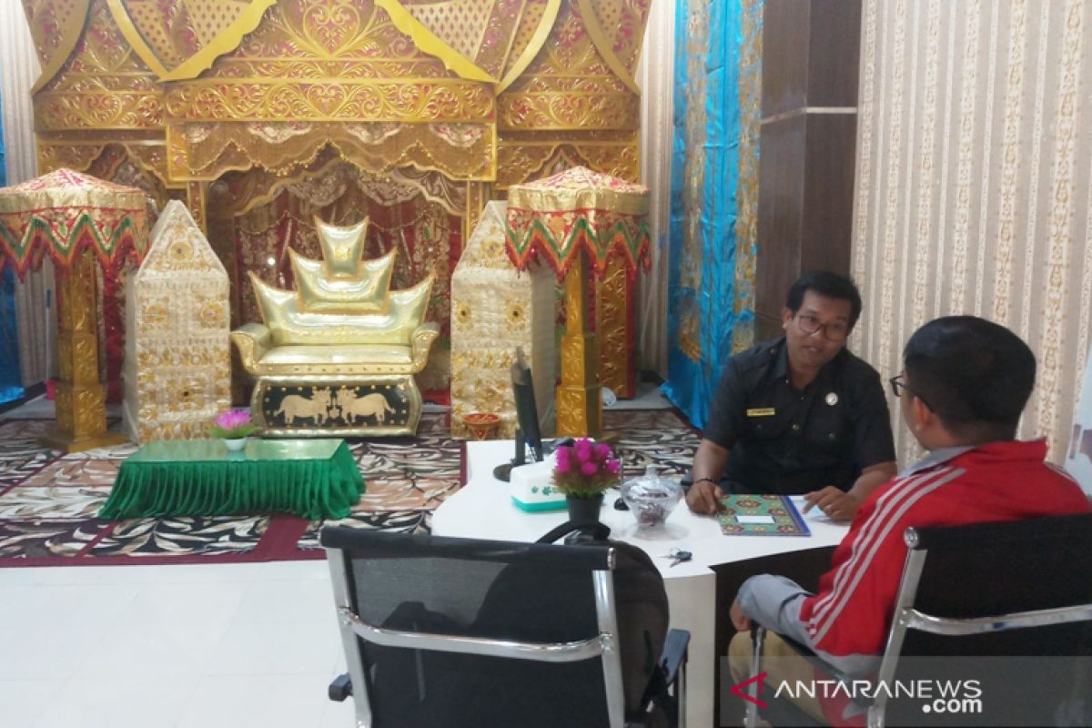 Ada baju nikah dan pelaminan di MPP Payakumbuh