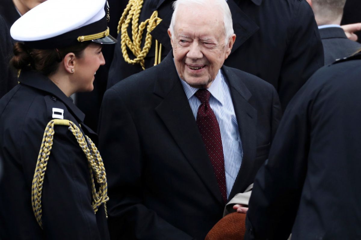 Mantan presiden AS Jimmy Carter dirawat di rumah sakit Atlanta