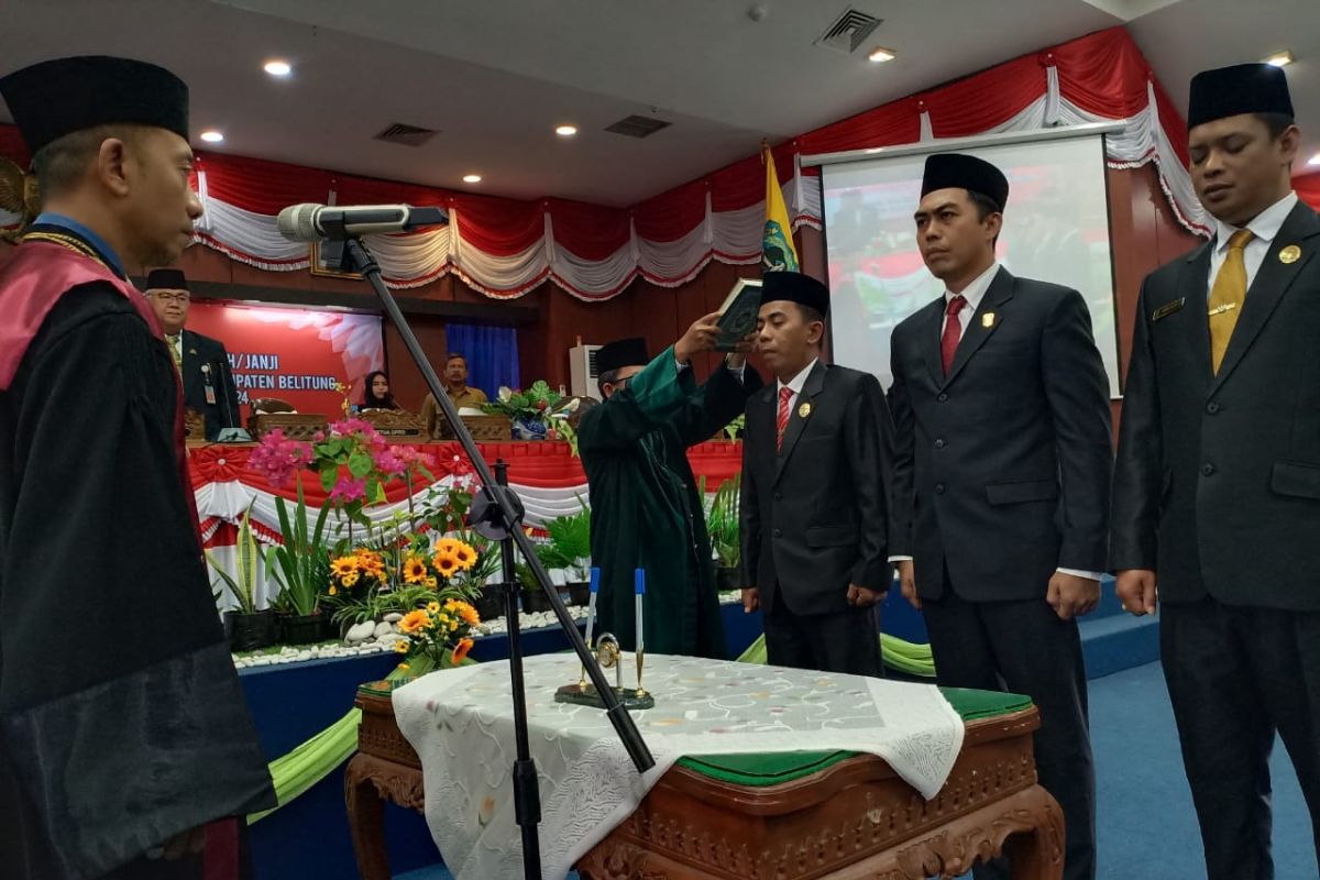 Pimpinan DPRD Kabupaten Belitung resmi dilantik