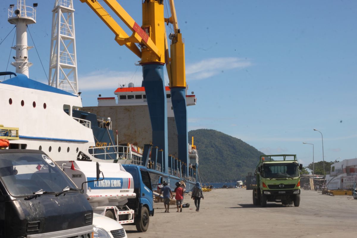 Pemprov  Malut : program tol laut belum maksimal
